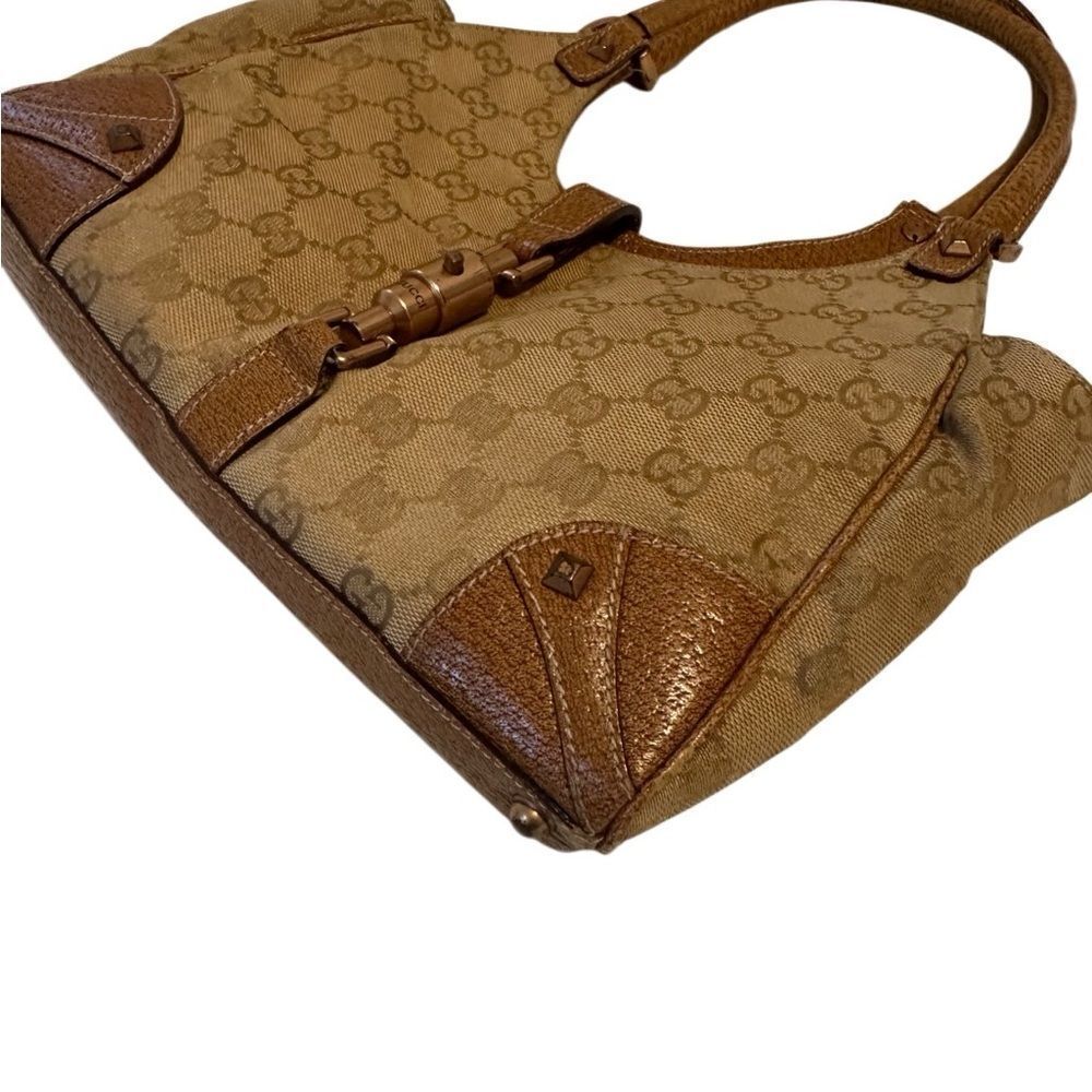 Gucci Brown Shoulder Bag with Bamboo Detail - Picture 4 of 13